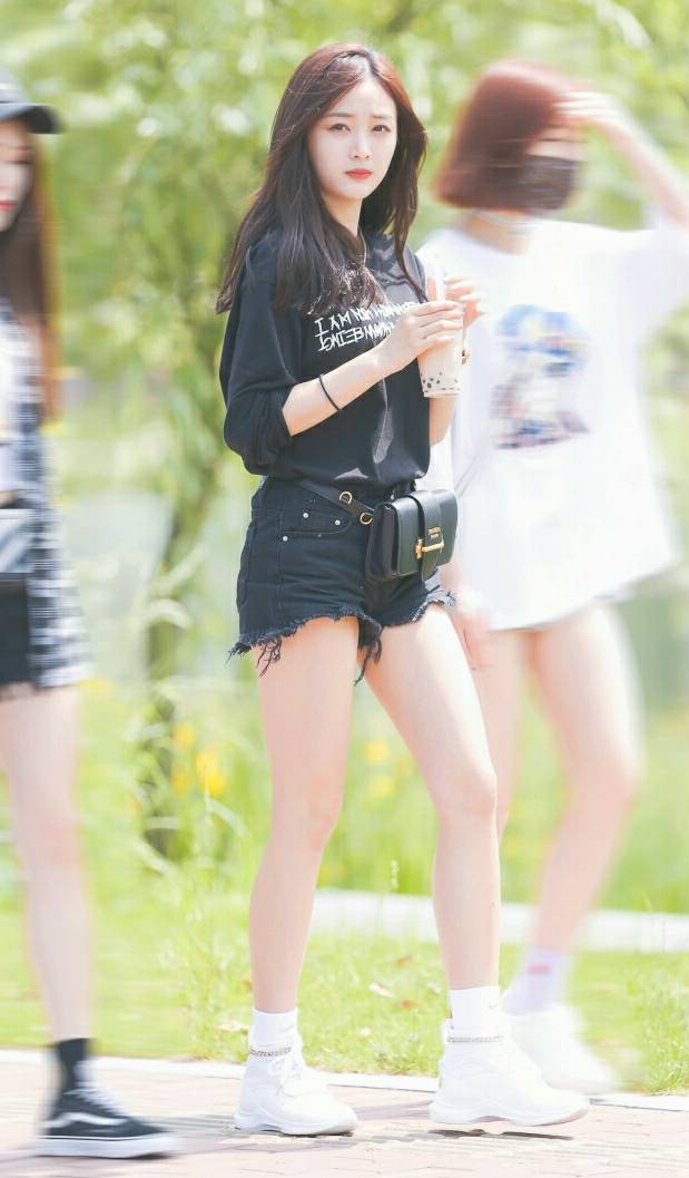 原创被女团带火的静脉舒张袜是不是智商税看吴宣仪就很有效果