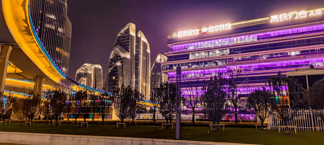 南京铁投大厦图片