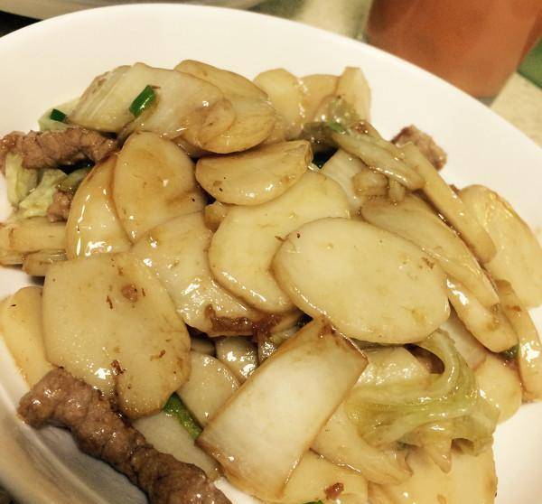 今天,就来和大家说说宁波人炒年糕的6种经典做法,快来看看你吃过几种
