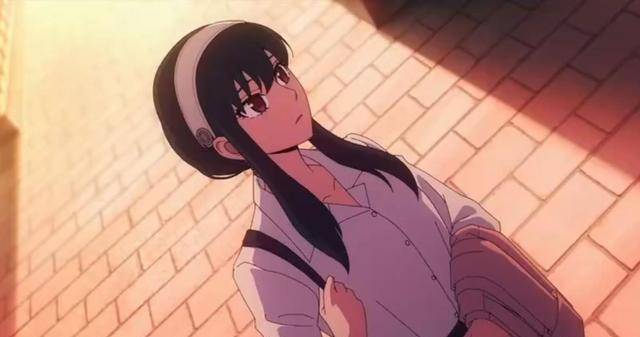 间谍过家家动画第九集:尤里狼狈离开,黄昏对约儿进行测试_和约_剧情