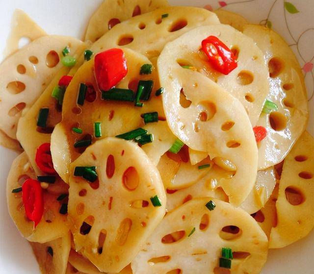 试试清炒藕丁,健康又清爽,还简单易学_美食_小葱_营养