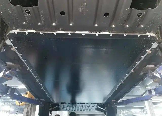 新能源汽车底盘总托底安全操控舒适性越来越差怎么办