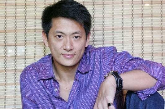 原创王皓中年谢顶不复吴应熊时期的帅气53岁的他还有何出路