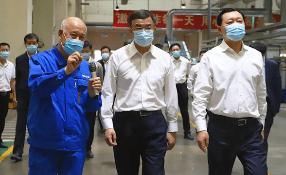 常务副省长,深入轮胎工厂_王健_调研_李庆文