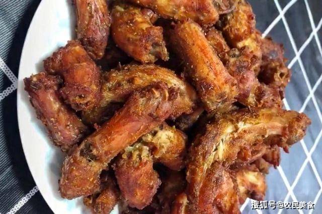 鸡脖,我三天两头必须做一次,鲜香麻辣,解馋过瘾,根本停不下来_炸鸡_菜