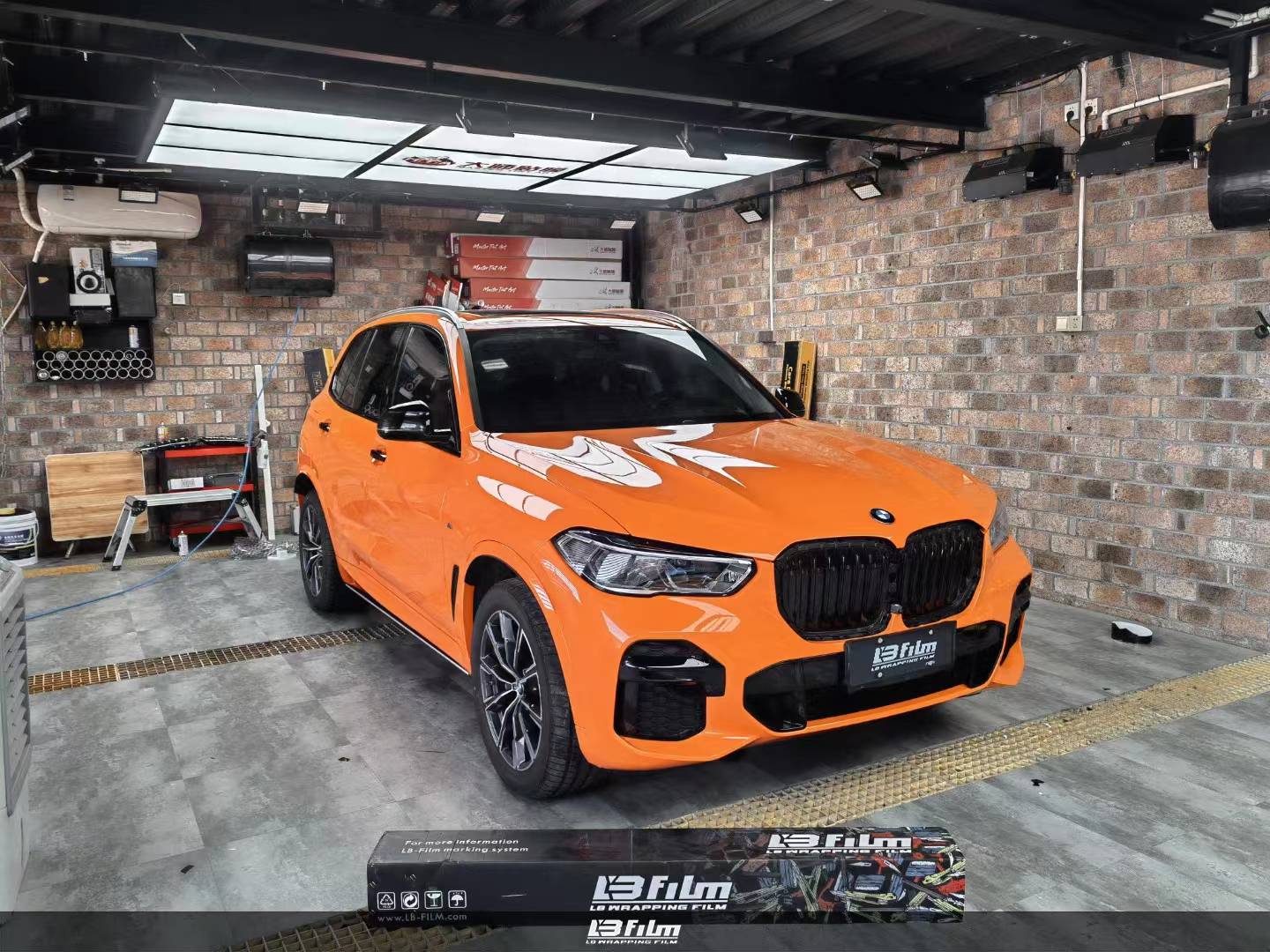 宝马x5lbfilm改色膜高亮橙