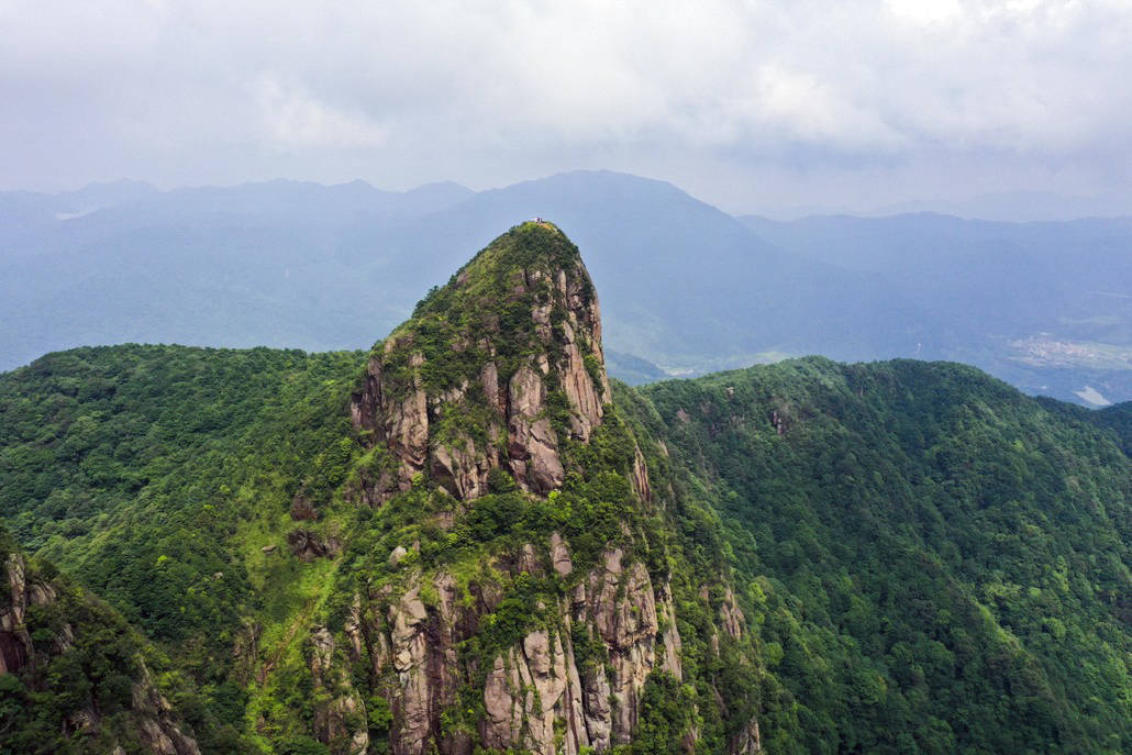 (每周六/日出发)广州周边游——徒步从化十登 鸡枕山