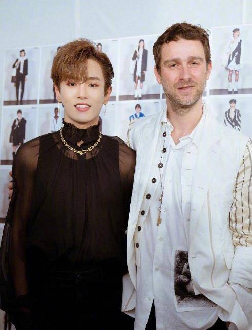 手撕周杰伦,炮轰张艺兴,丁太升这次为何栽在李佳航手里?