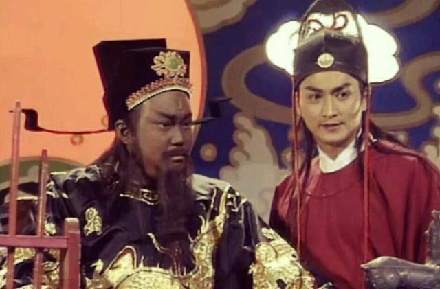 原创包拯去世后展昭为何一夜之间就消失了看看包拯临终前说了什么