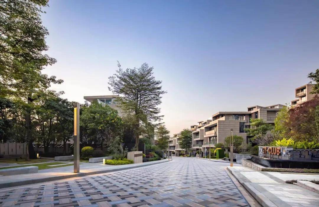 广州白云区《新天半山》|百度百科|彻底火了,火爆原因究竟是?