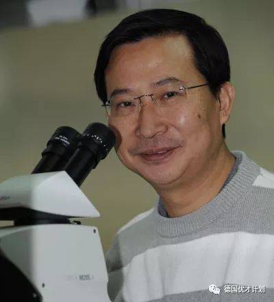 学术界大地震刚刚李红良被免职清华女博士报考协警假