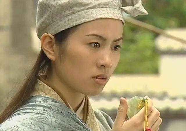 怼金星,骂李晨,自曝性生活,她才是"疯批美人"鼻祖_叶璇_小墨_小默