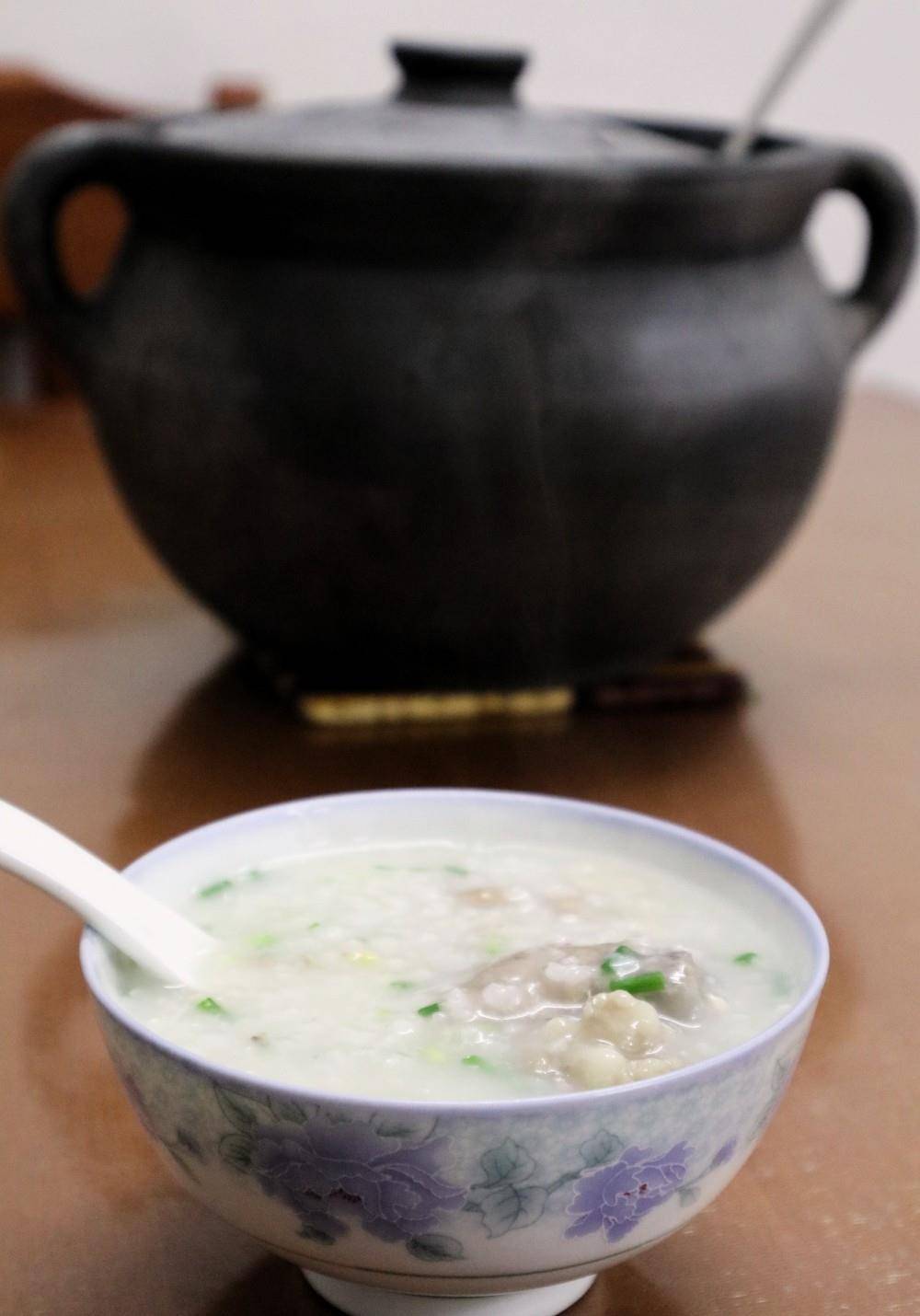 广式家常柴鱼靓粥,味美又健康_花生_排骨_广东