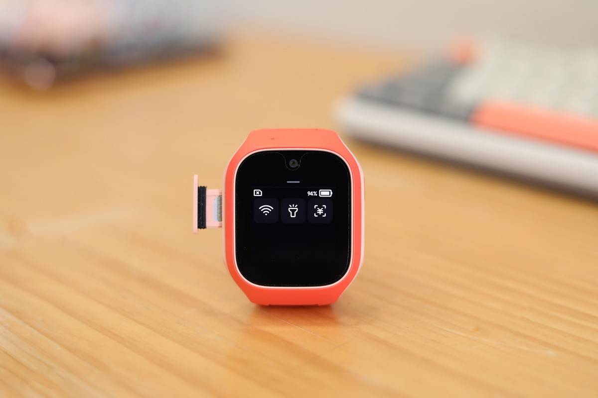 小米良心新品不到500内置儿童版微信米兔电话手表6c评测