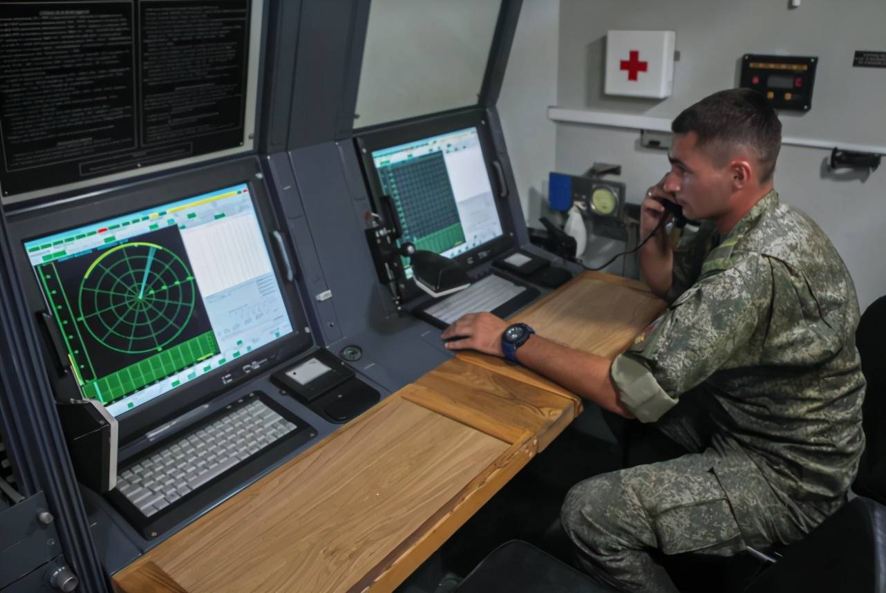 俄罗斯装备志——克拉苏哈-4电子战系统_控制_无人机_干扰