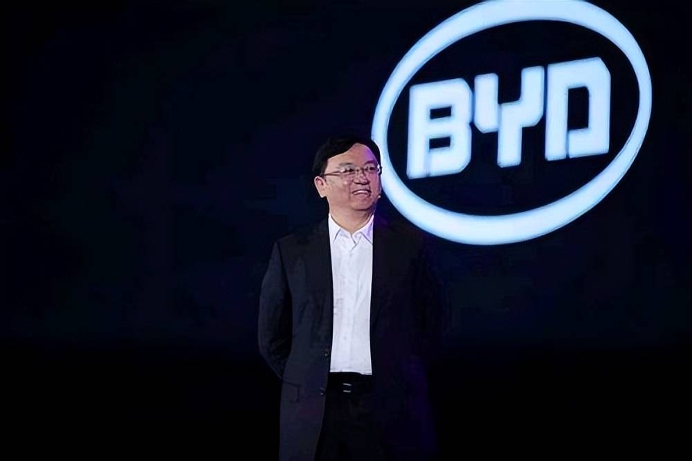 王传福有一个表哥吕向阳,他