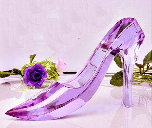 原创心理测试选一双玻璃鞋测你天生是什么范