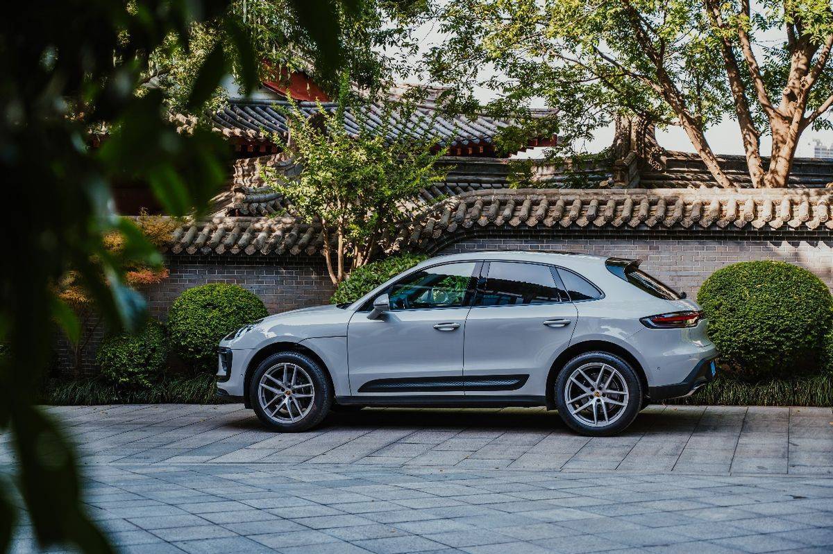 从内打破是生命 试驾2022款保时捷macan_搜狐汽车_搜狐网