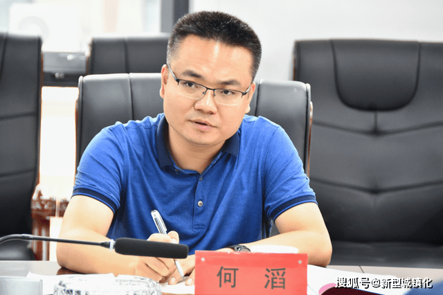 湘潭县委副书记何滔莅临天易中学调研