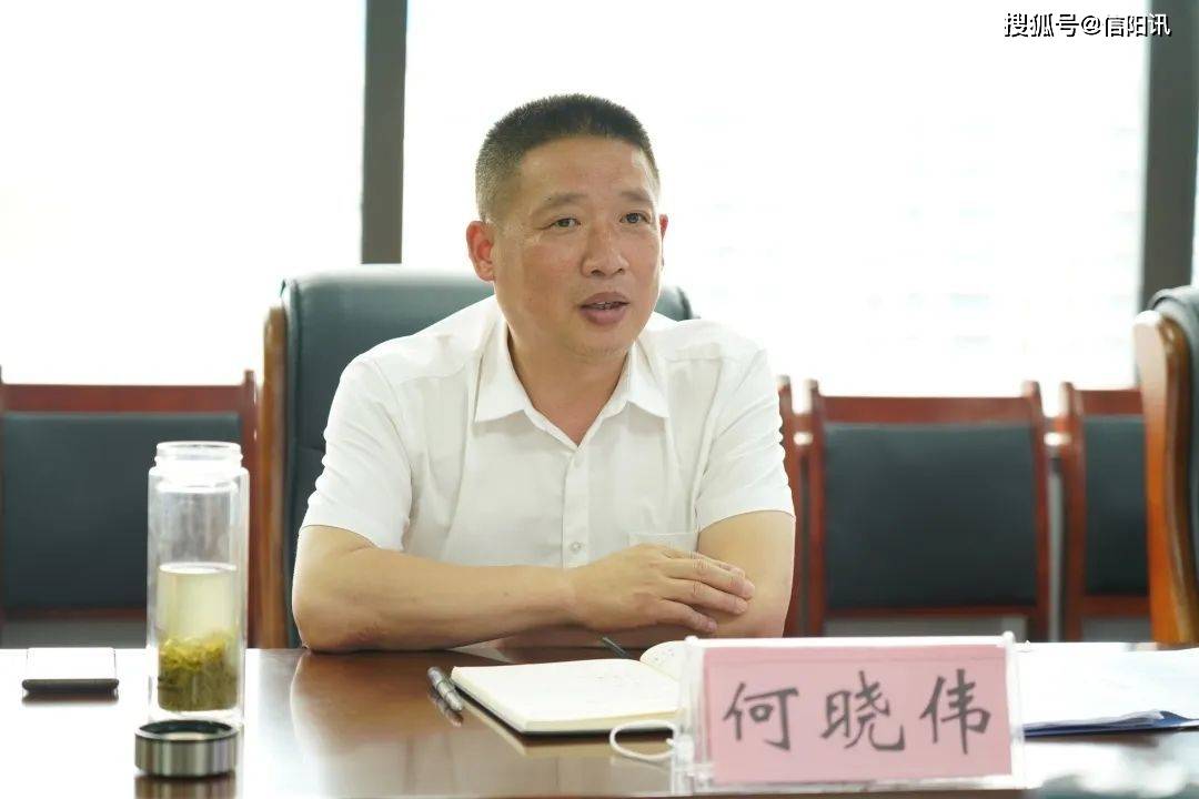 何晓伟一行到潢川法院调研指导工作