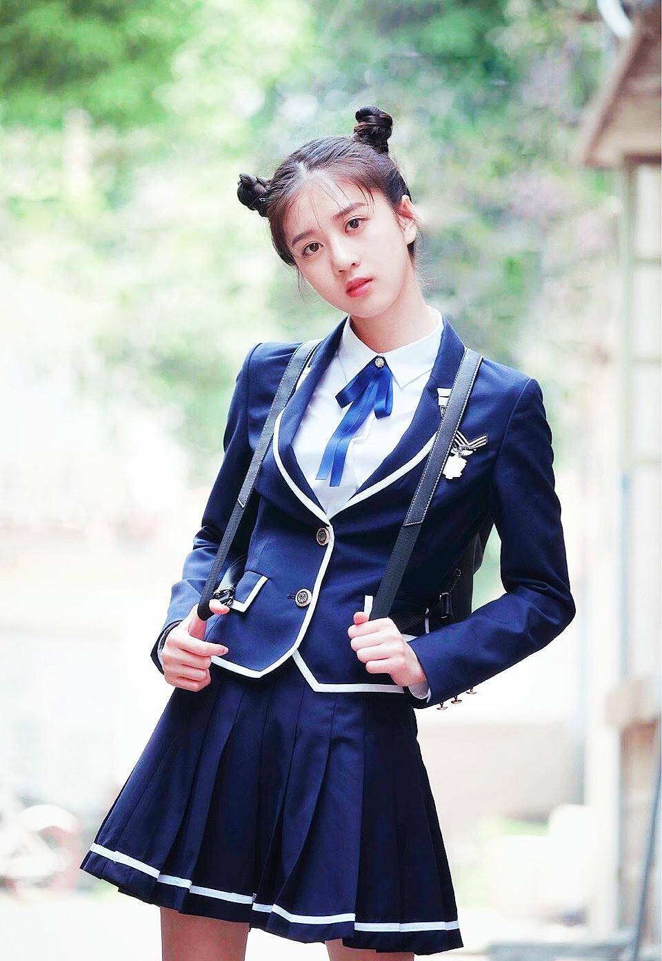 22岁李凯馨生日晒童年照,网友:又一位从小美到大的漂亮小姐姐_少女_剧