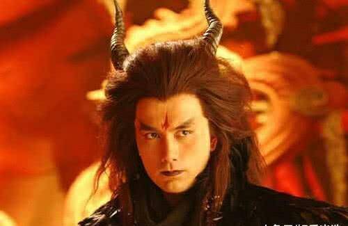 有种整容叫10年后的重楼,近照曝光后,网友:确定不是李现?