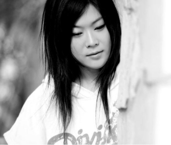 原创任月丽父母残疾16岁独闯北京23岁走红舞台如今她怎样了