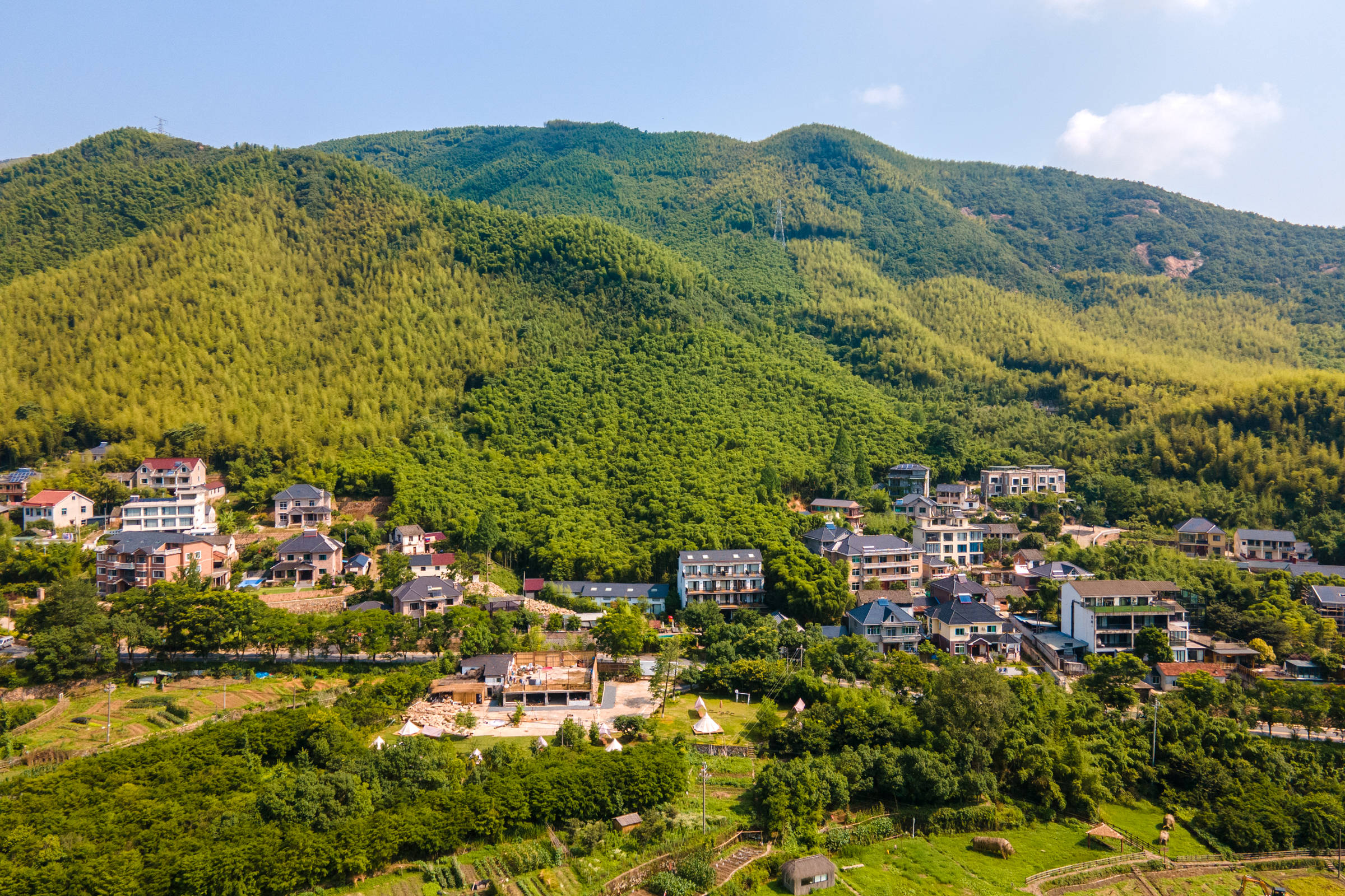 “江南第一山”莫干山，江浙沪避暑度假首选地，你知道在哪里吗？