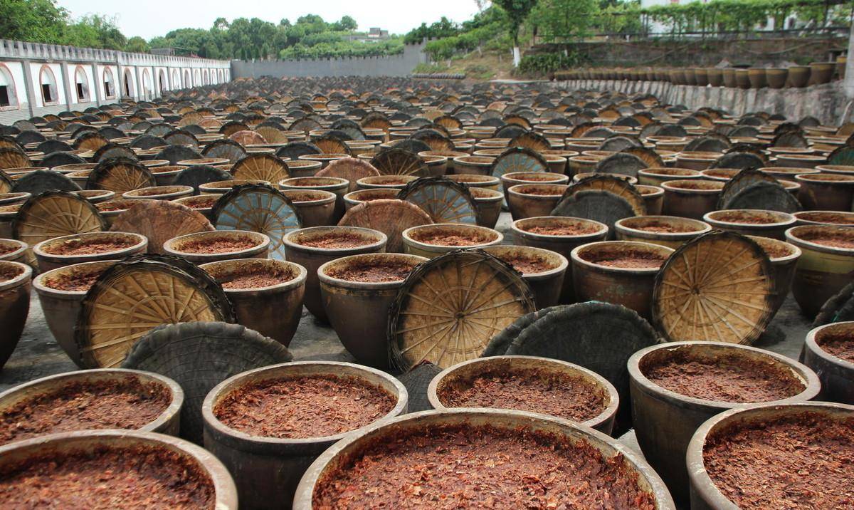 东北农村的那口酱缸,包揽了整年的餐桌美味,诠释着地道东北味道_引子