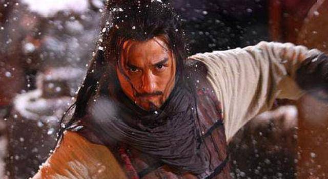 林冲落草为寇前,地位到底如何?