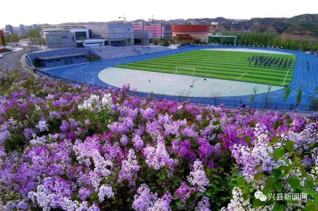 兴县友兰中学两名学子通过清华北大专项计划审核