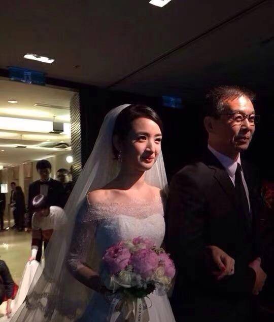 原创林依晨近照曝光身材浮肿抱怨备孕无果坚定表示会当妈妈