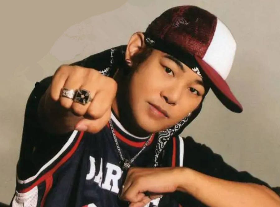 49岁知名歌手罗百吉荣升岳父!