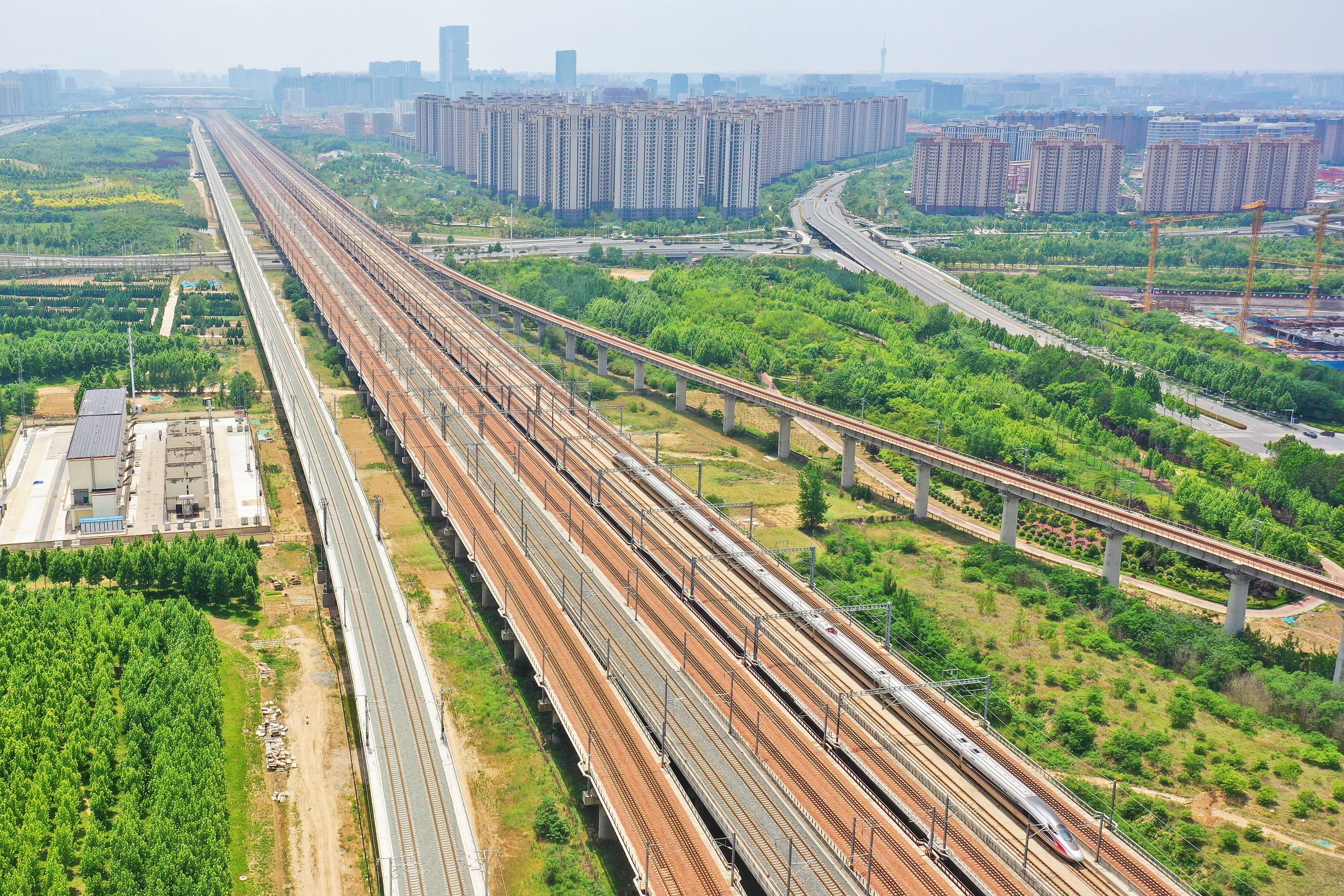 全國鐵路6月20日起實行新列車運行圖北京西至鄭州東2小時11分可達