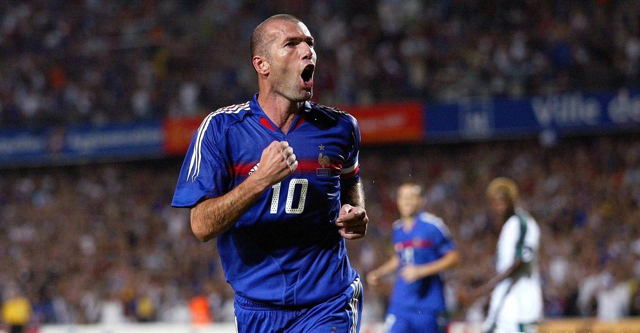 原创创历史曝巴黎2大条件挖齐达内承诺可同时执教法国c罗利好