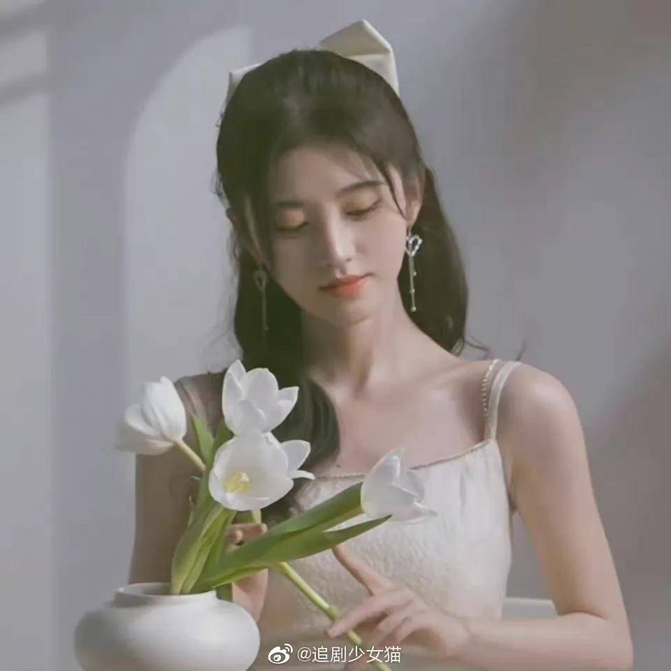 纯欲风鞠婧祎凭什么被称为四千年第一美女看完这些你就知道了