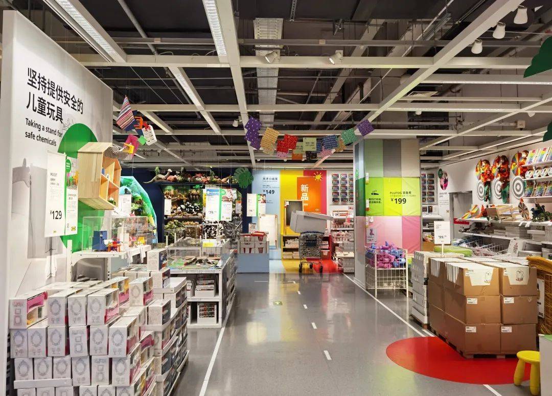 宝山宜家客流量稳步回升实体商业热力复苏