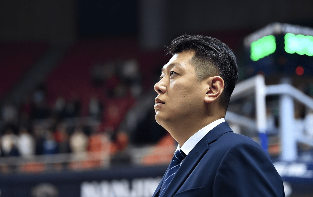 名宿上任大手笔签约,三大悍将有望加盟,全力蜕变_莫科_四川男篮_赛季