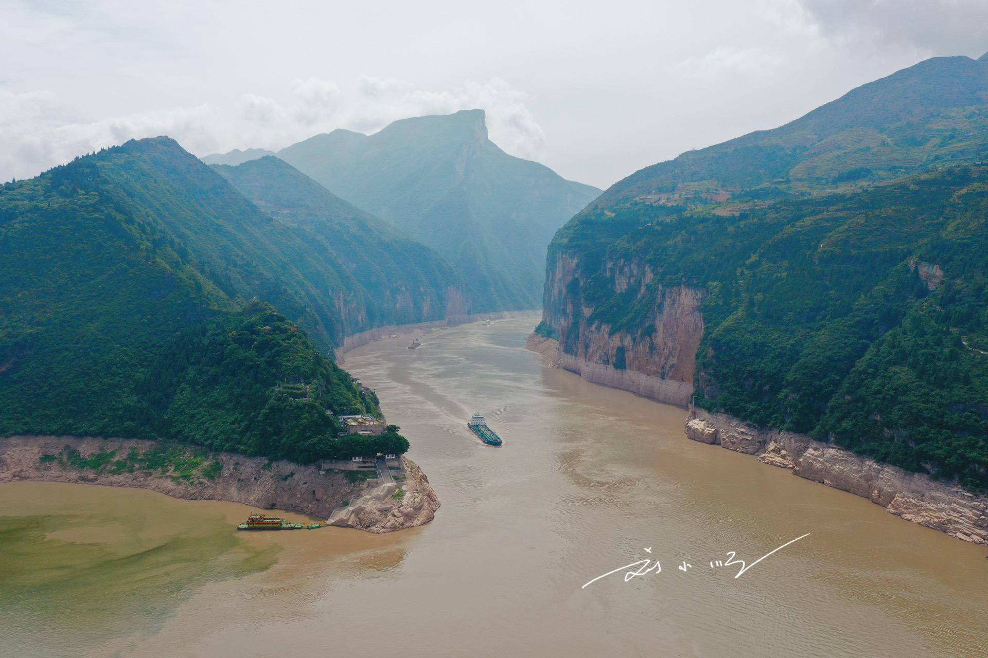 重庆奉节有"长江三峡西大门",名字很复杂,人民币上也能看见它_夔门_游