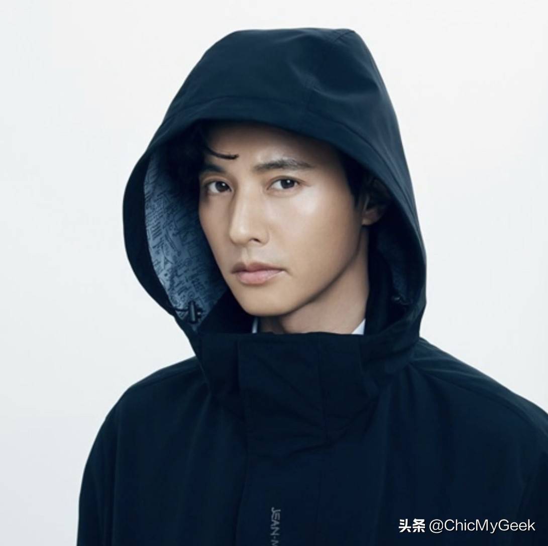 原创44岁元斌12年没拍戏近照曝光依然帅得如白马王子