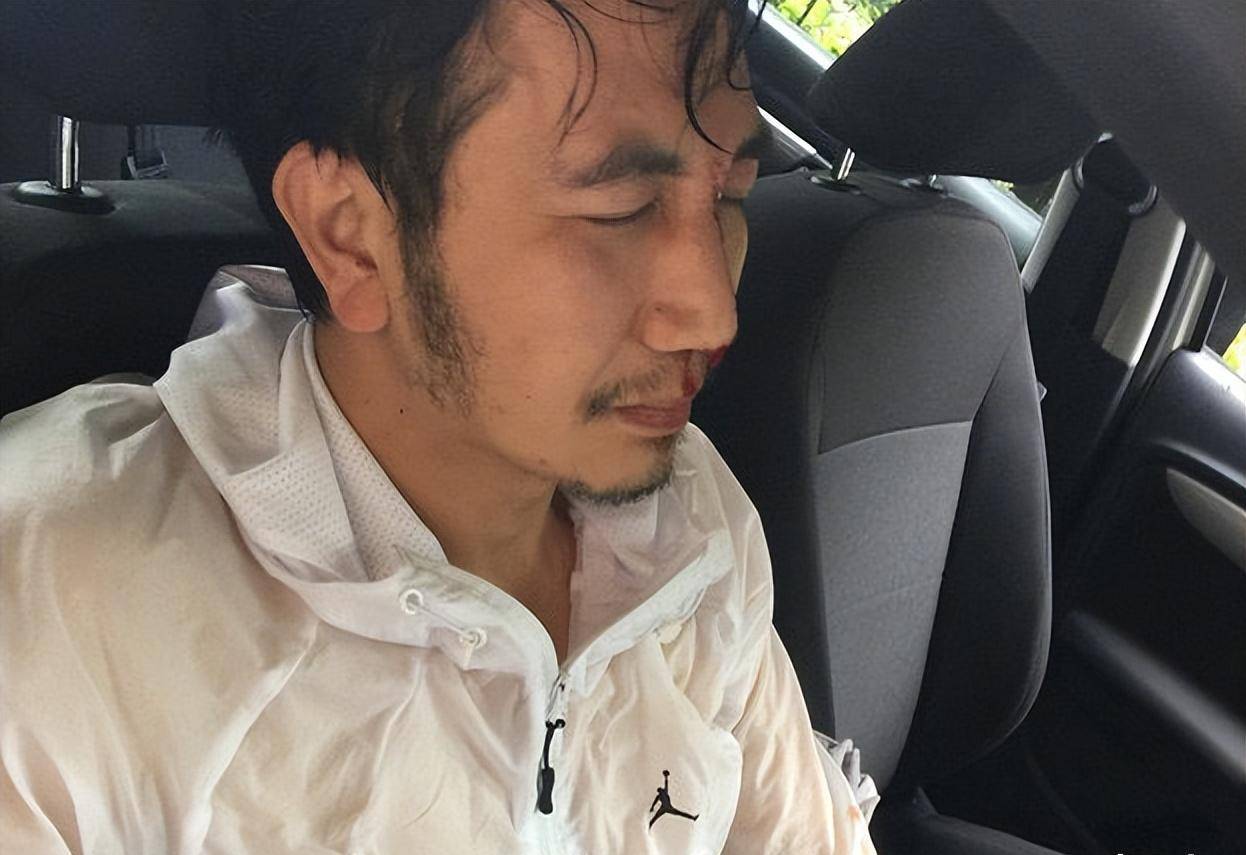 2021年,老婆孩子在天堂,林生斌在人间娶二房,如今他