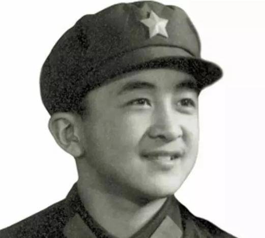 与粉丝合影和蔼可亲,曾连登22次舞台引回忆_小品_段小洁_广大观众