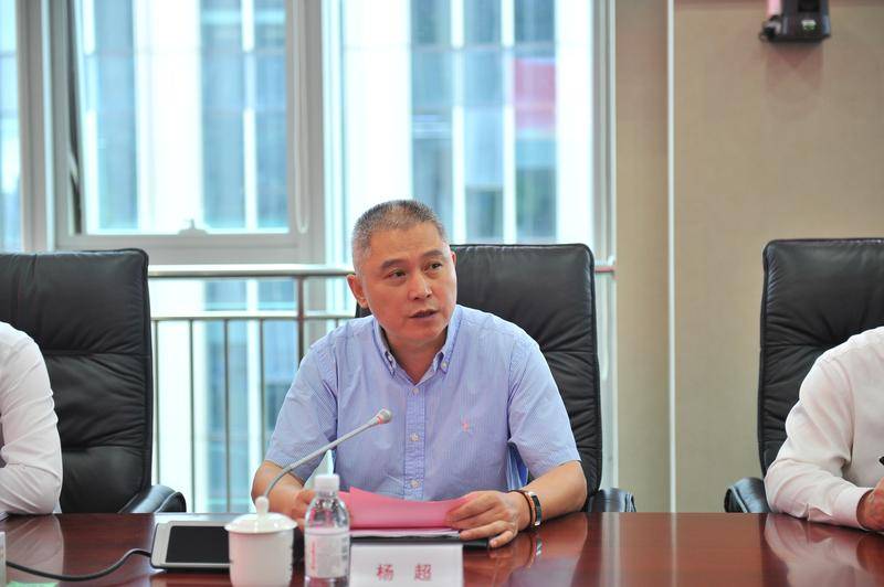 青岛市民营经济局党组书记杨超表示,市民营经济局高度重视民营企业的