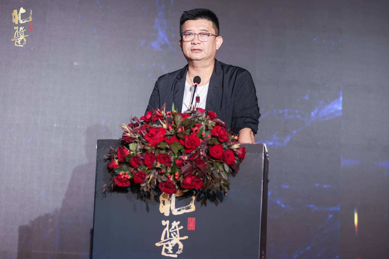 新食品杂志社社长,糖酒快讯总裁秦柯表示:"从历史上看,芦台春创造了