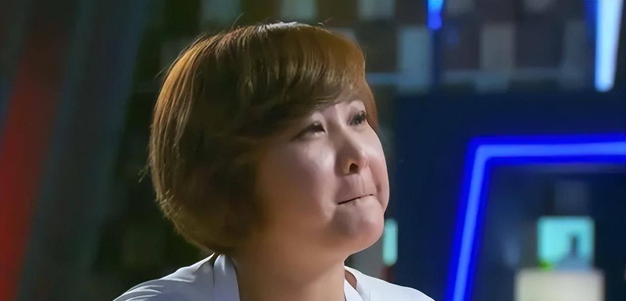 "过去6年了,有人大翻身,有人风光不再,有人烂片不断_柳岩_贾玲_婚礼