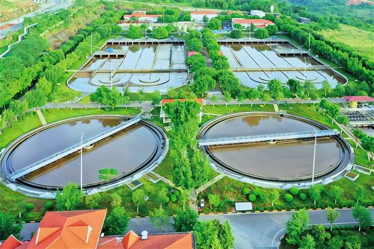 污水处理厂今年以来,长寿经开区坚持以减污降碳,协同增效为总抓手