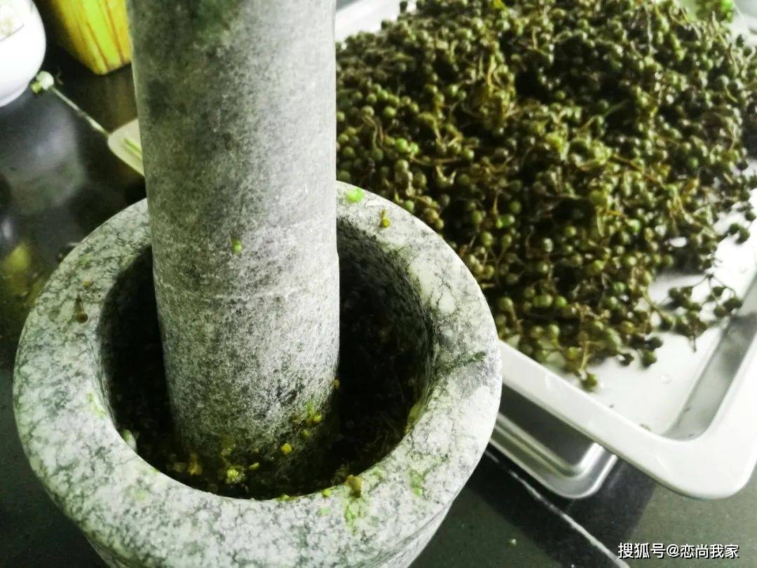 原创浓浓的家乡味自制山胡椒油夏天这10个山胡椒做的家常菜别错过