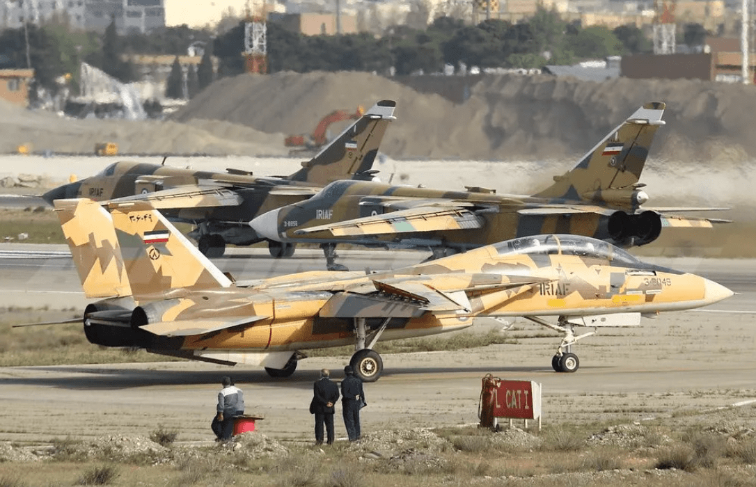 原创伊朗空军1架f14坠毁四代机横行的时代f14还有多少战斗力