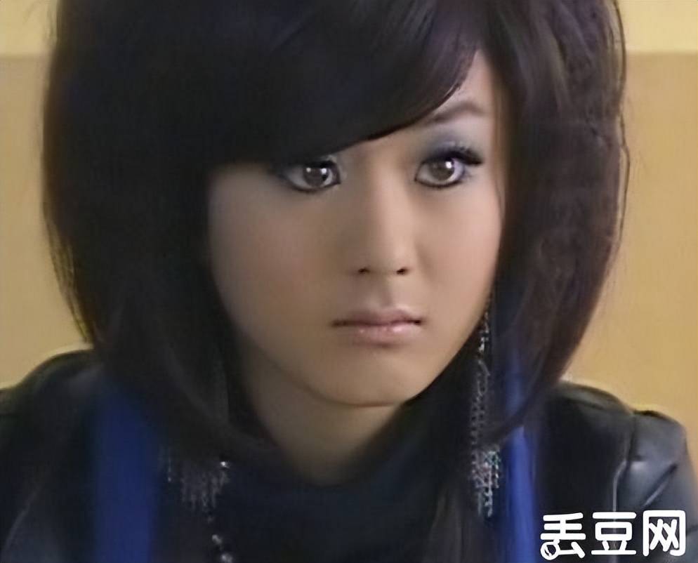 佳期如梦的小太妹妆发实在太吓人了赵丽颖另外两个造型来自白浅和扶摇