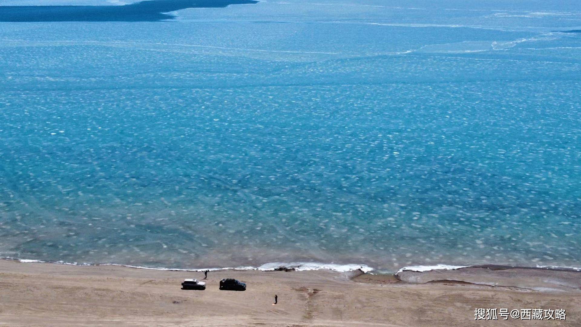 祁连山腹地的年轻无人区——哈拉湖